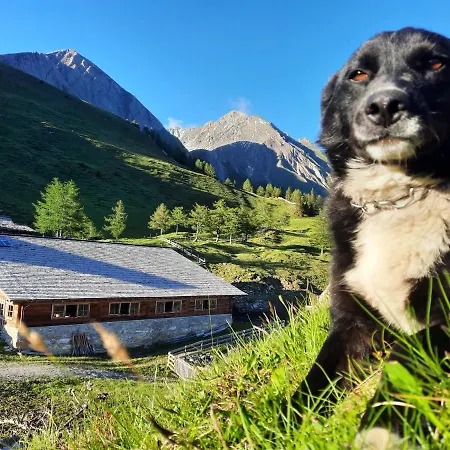 Wachtlerhof דירה *