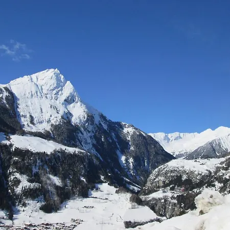 Wachtlerhof דירה