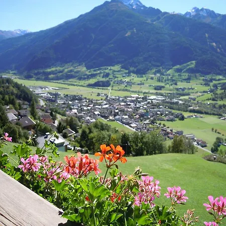 Wachtlerhof * מטרי אין אוסטירול